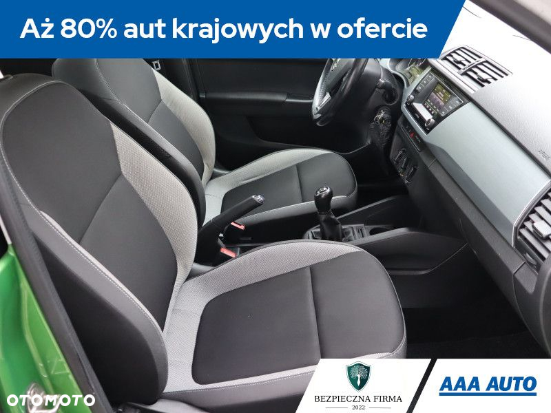 Skoda Fabia - 10