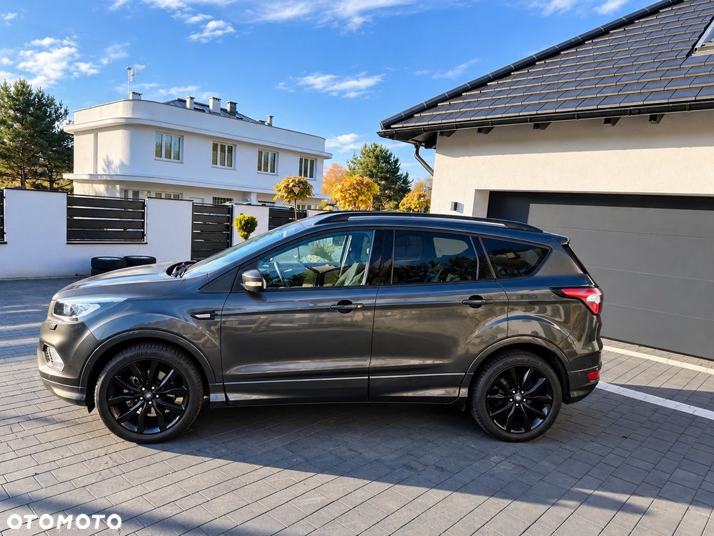 Ford Kuga - 3