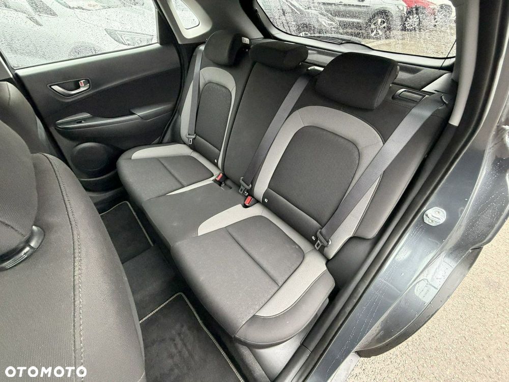 Hyundai Kona 1.6 CRDi Trend - 29