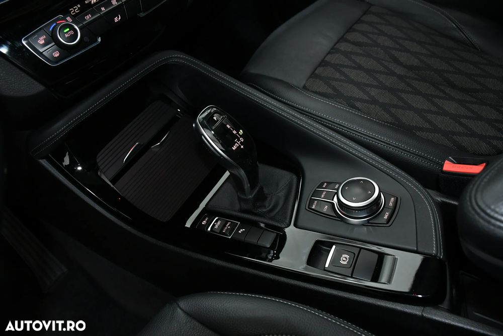 BMW X1 sDrive18d Aut. Sport Line - 17