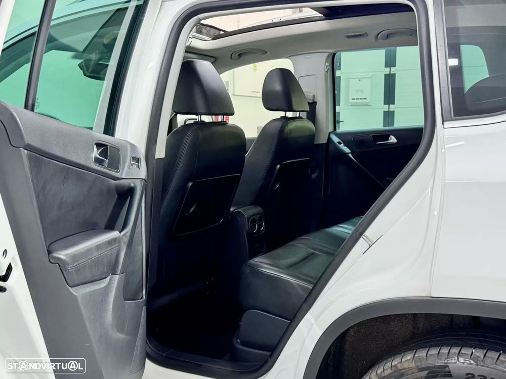 VW Tiguan 2.0 TDi Sport BlueMotion - 43