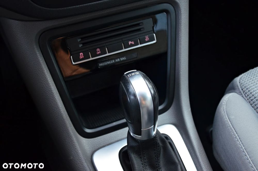 Volkswagen Sharan - 10