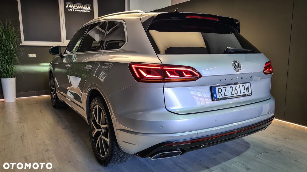 Volkswagen Touareg 3.0 V6 TDI SCR 4Mot R-Line - 3