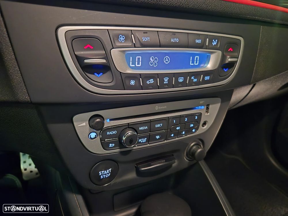 Renault Mégane Sport Tourer 1.5 dCi GT Line SS - 19