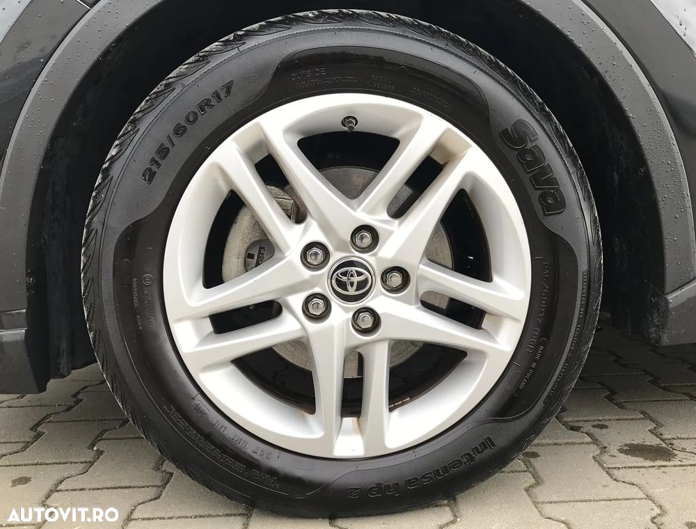 Toyota C-HR Business-Edition - 40