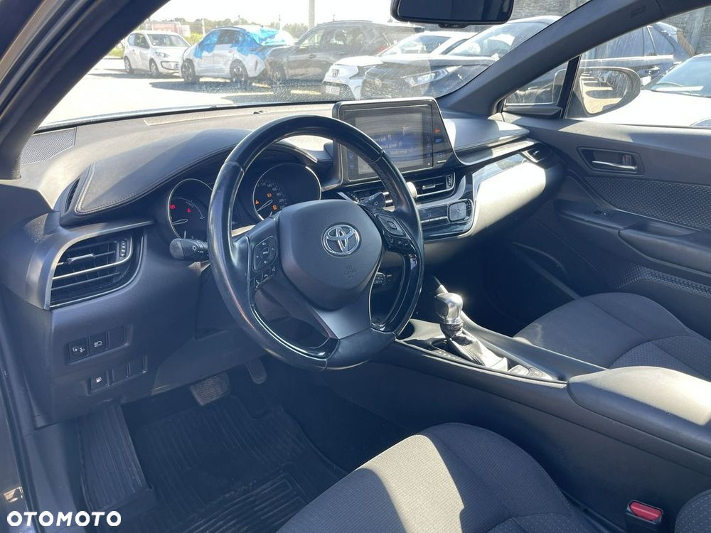 Toyota C-HR - 14