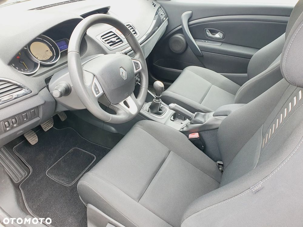 Renault Megane - 27