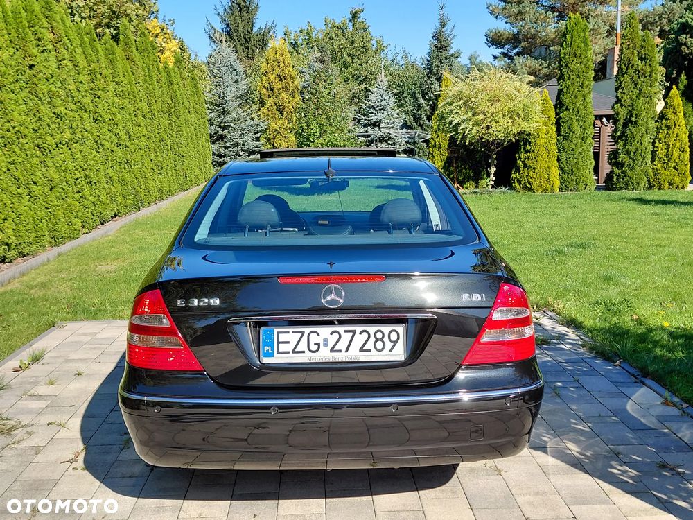 Mercedes-Benz Klasa E - 29