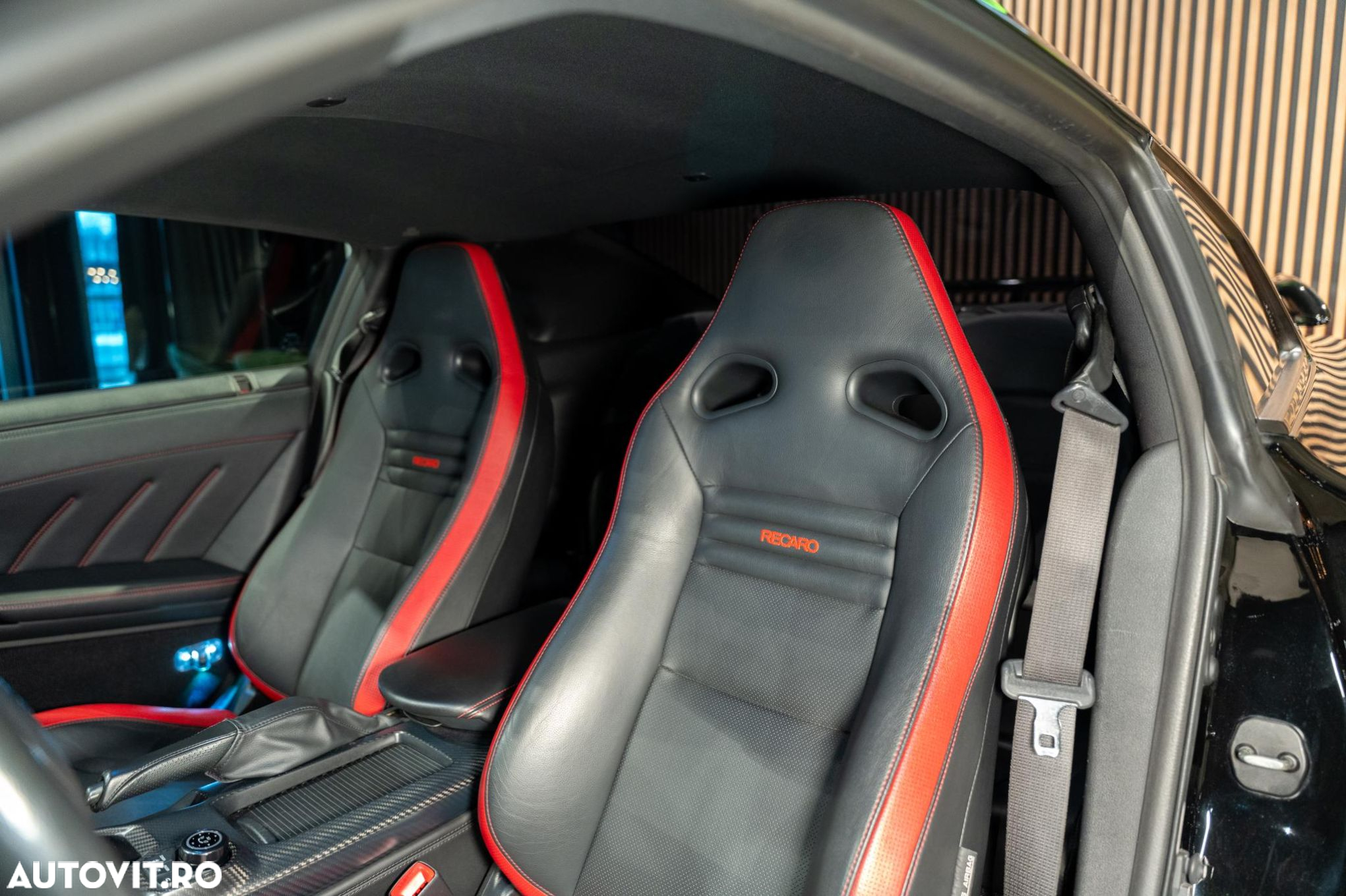 Nissan GT-R - 22