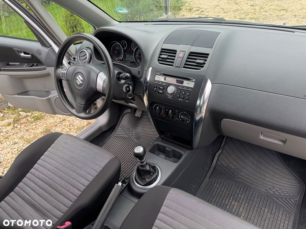 Suzuki SX4 2.0 DDiS 4x2 Club - 26