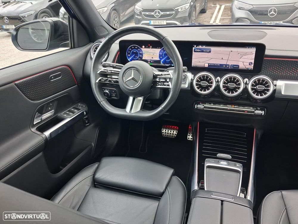 Mercedes-Benz EQB - 17