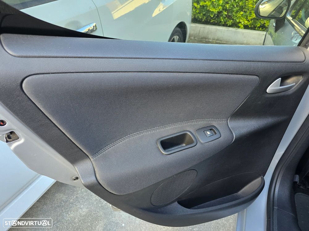 Peugeot 207 1.4 HDi Sport - 3