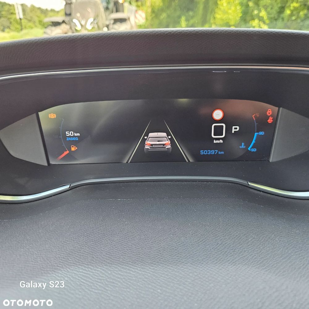 Peugeot 308 BlueHDi 130 EAT8 Allure - 29