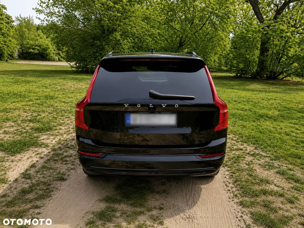 Volvo XC 90 T8 AWD Plug-In Hybrid Plus Black Edition 7os - 4
