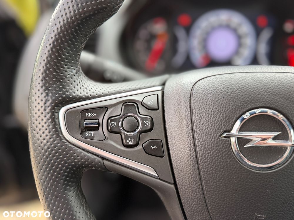 Opel Insignia 2.0 CDTI ecoFLEX Start/Stop Innovation - 18