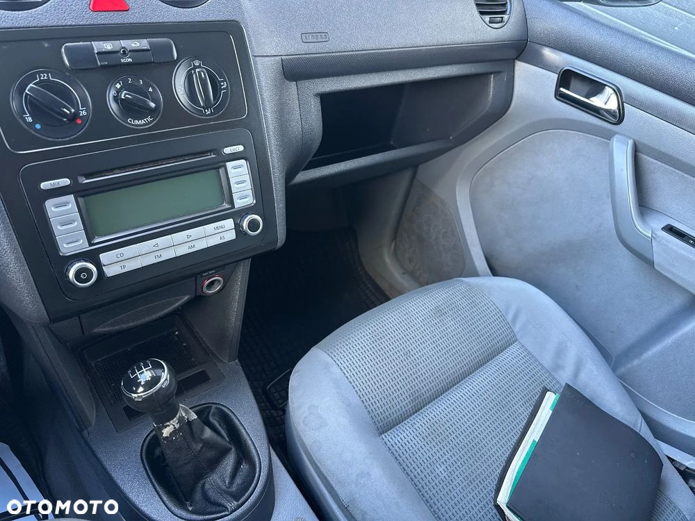 Volkswagen Caddy - 14
