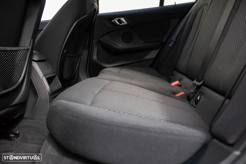 BMW 116 d Aut. Advantage - 14