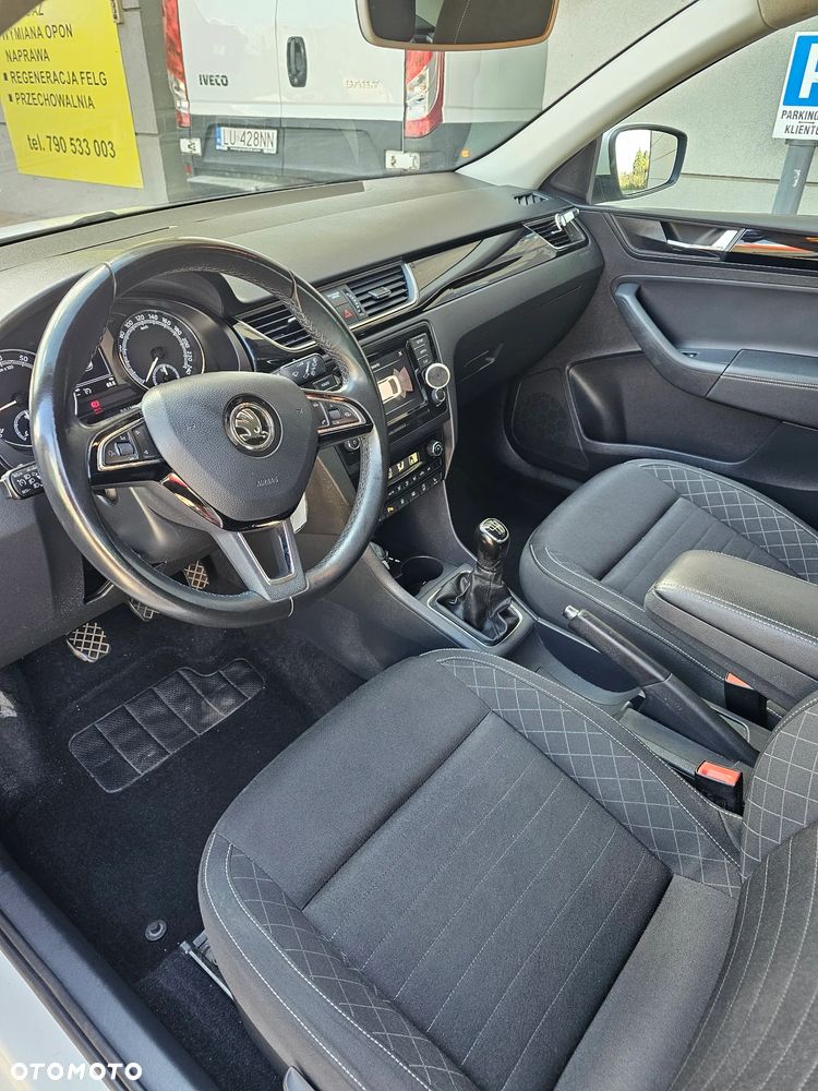 Skoda RAPID Spb 1.0 TSI Active - 5