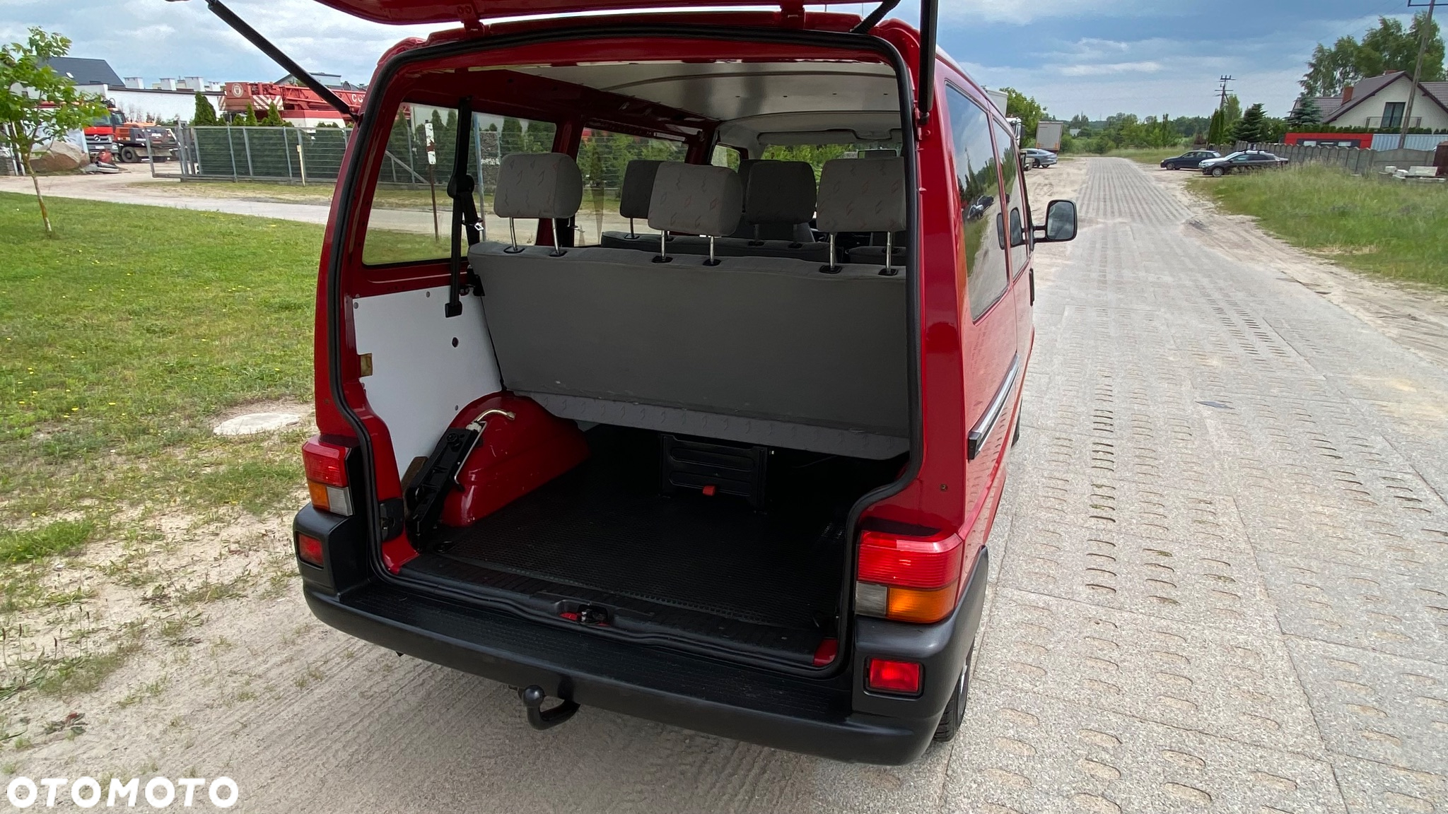 Volkswagen Transporter - 35