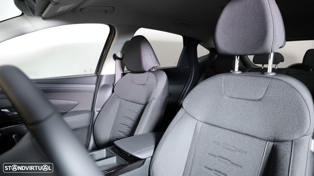 Hyundai Tucson 1.6 T-GDI HEV Premium - 9