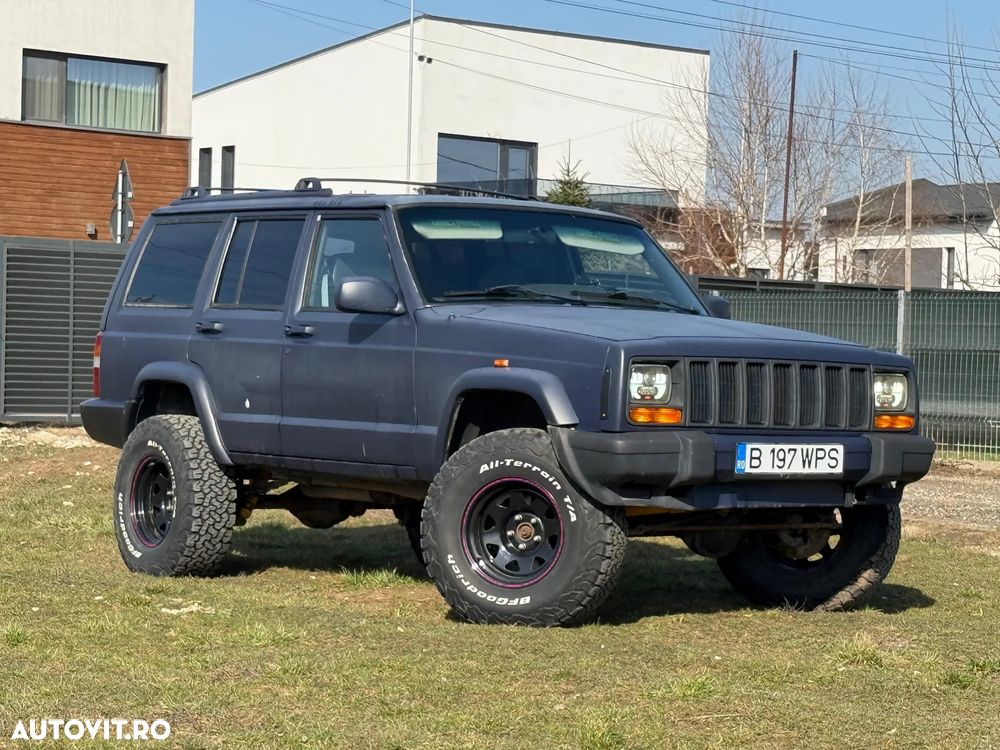 Jeep Cherokee - 6
