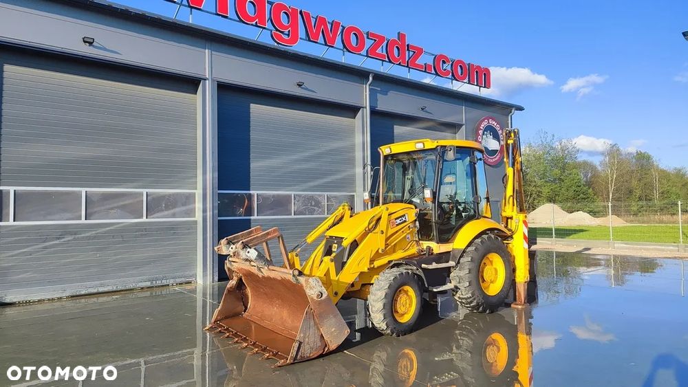 JCB 3CX - 4