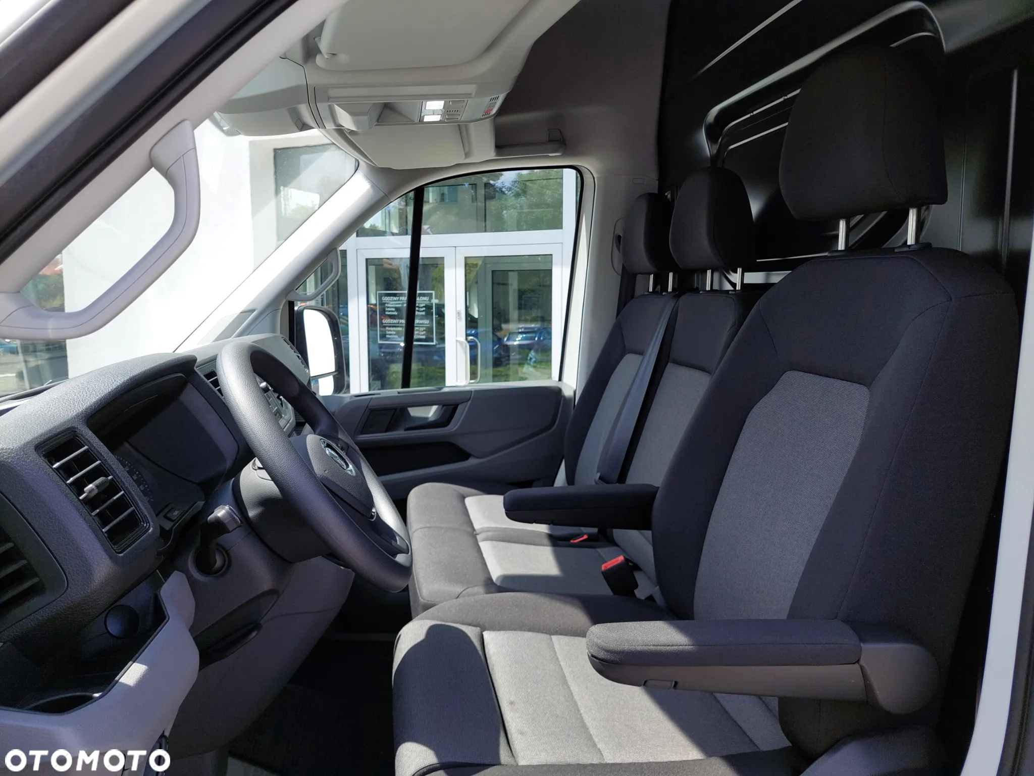 Volkswagen Crafter - 11