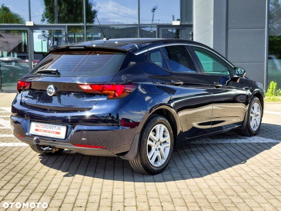 Opel Astra - 4