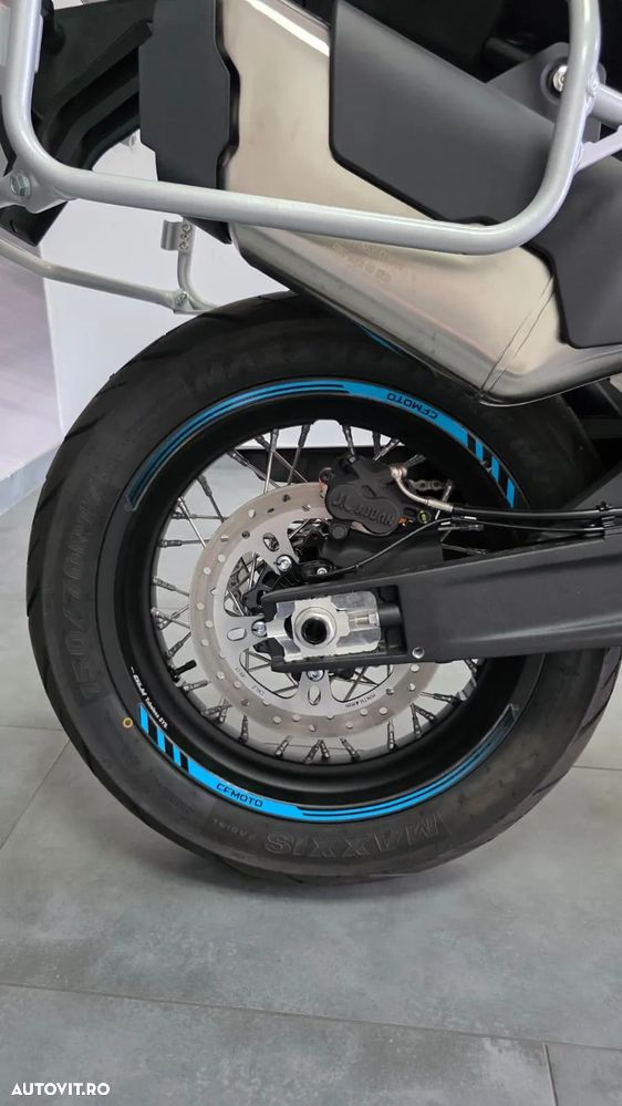 CF Moto 800 MT Sport - 9
