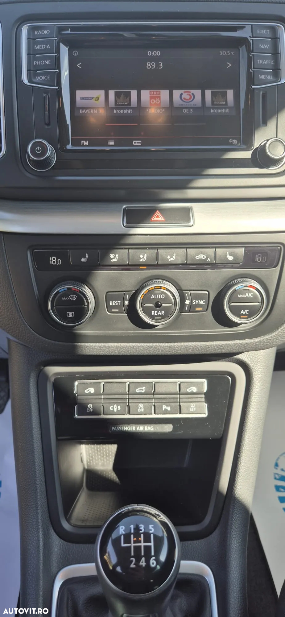 Volkswagen Sharan - 27