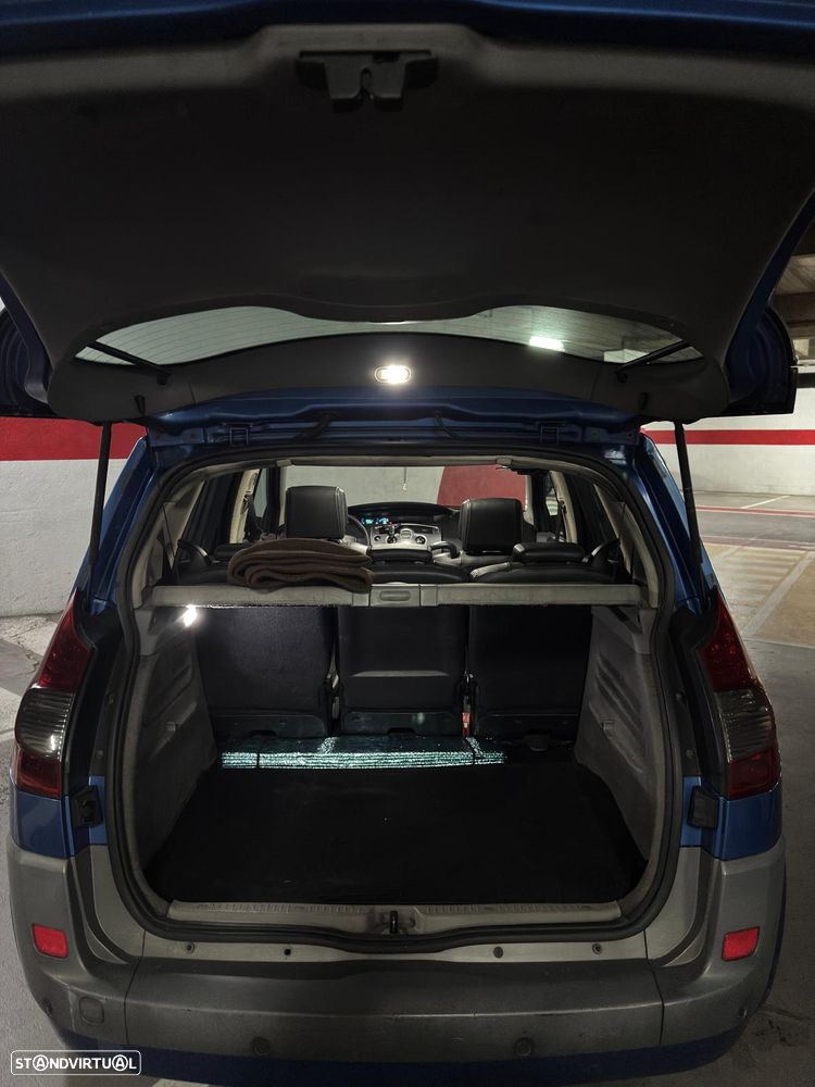 Renault Scénic 1.5 dCi Confort - 7