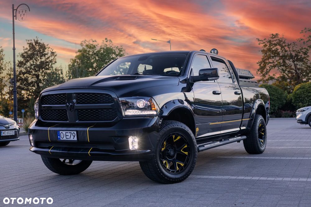 Dodge RAM 5.7 4x4 - 13