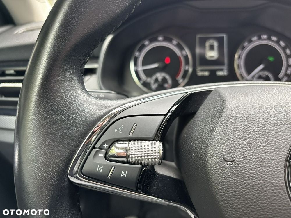 Skoda Scala 1.0 TSI Ambition DSG - 27