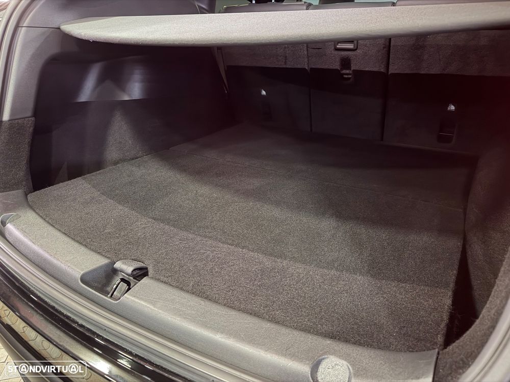 Tesla Model Y Long Range Tração Integral - 10