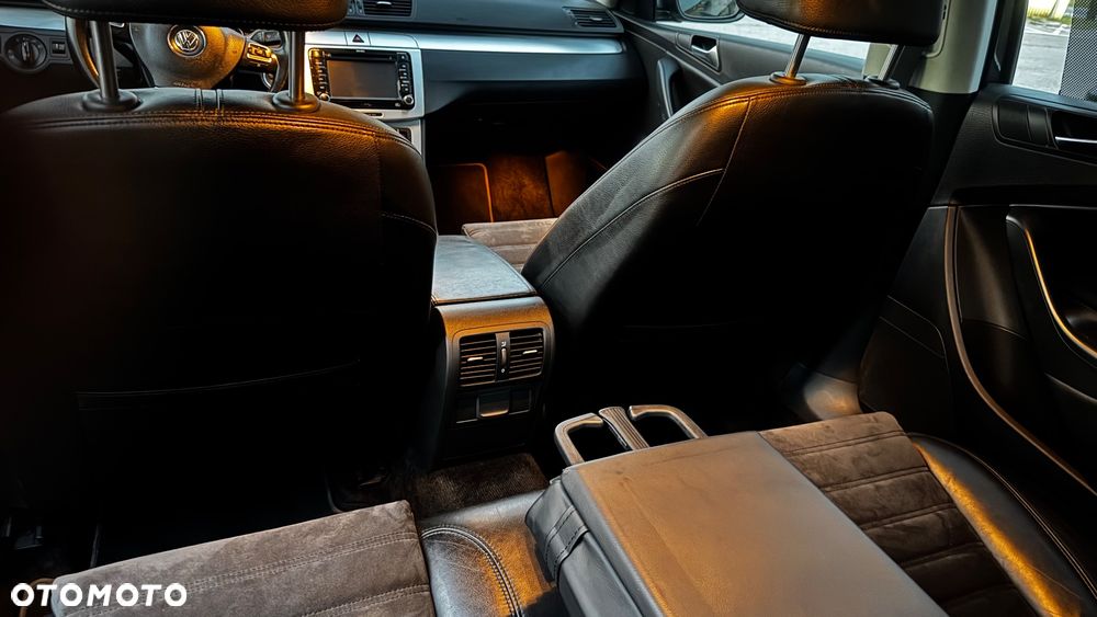 Volkswagen Passat 1.8 TSI Highline - 39