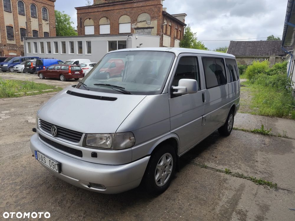 Volkswagen Multivan Standard - 3