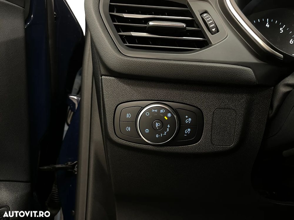 Ford Focus 1.0 EcoBoost Connected - 23