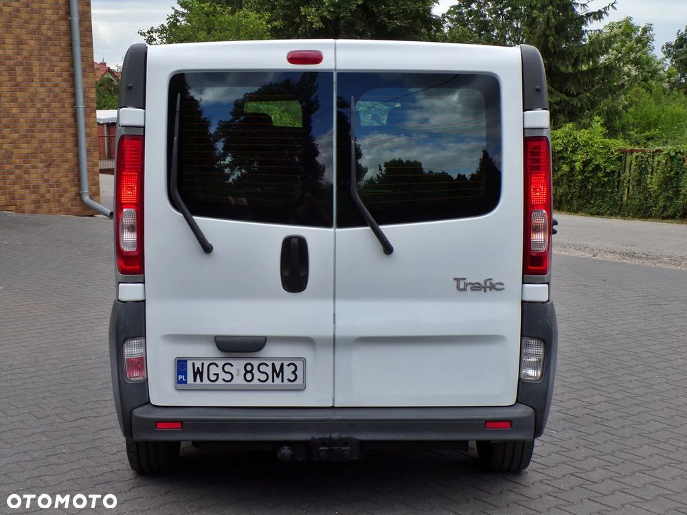 Renault TRAFIC LONG - 9