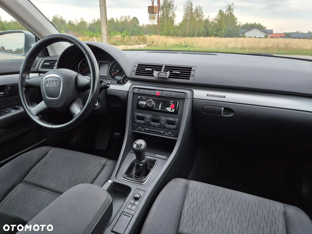 Audi A4 Limousine 1.8 T quattro - 20