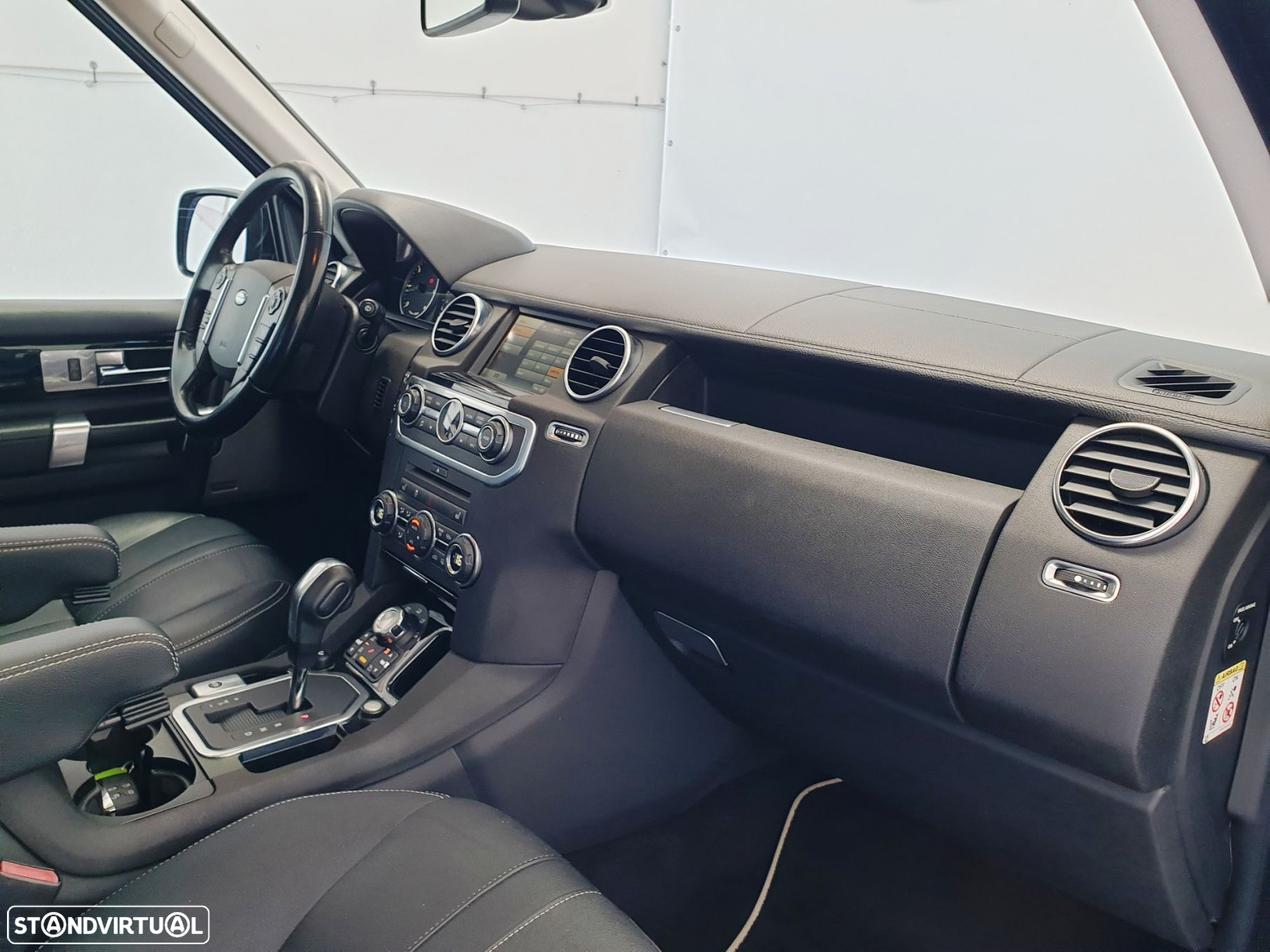 Land Rover Discovery 4 3.0 TD V6 HSE - 33