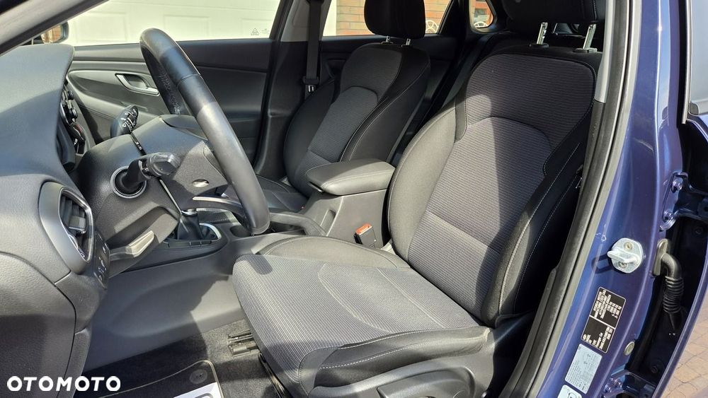 Hyundai i30 1.4 Comfort - 16
