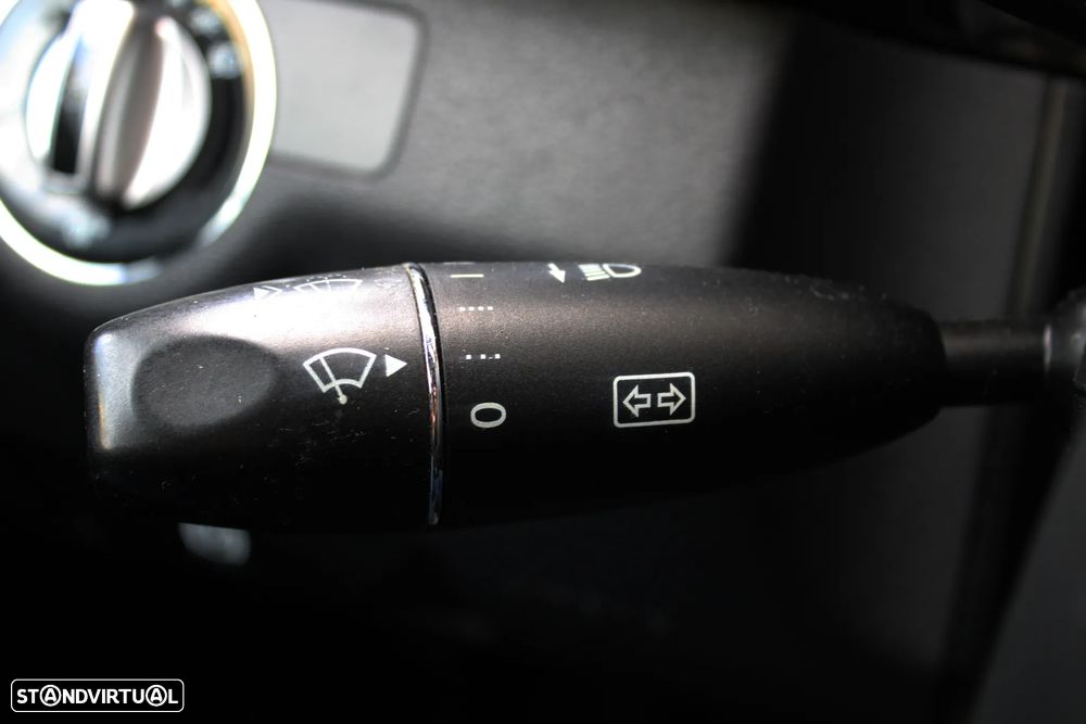 Mercedes-Benz E 350 CDI Avantgarde BlueEfficiency - 39
