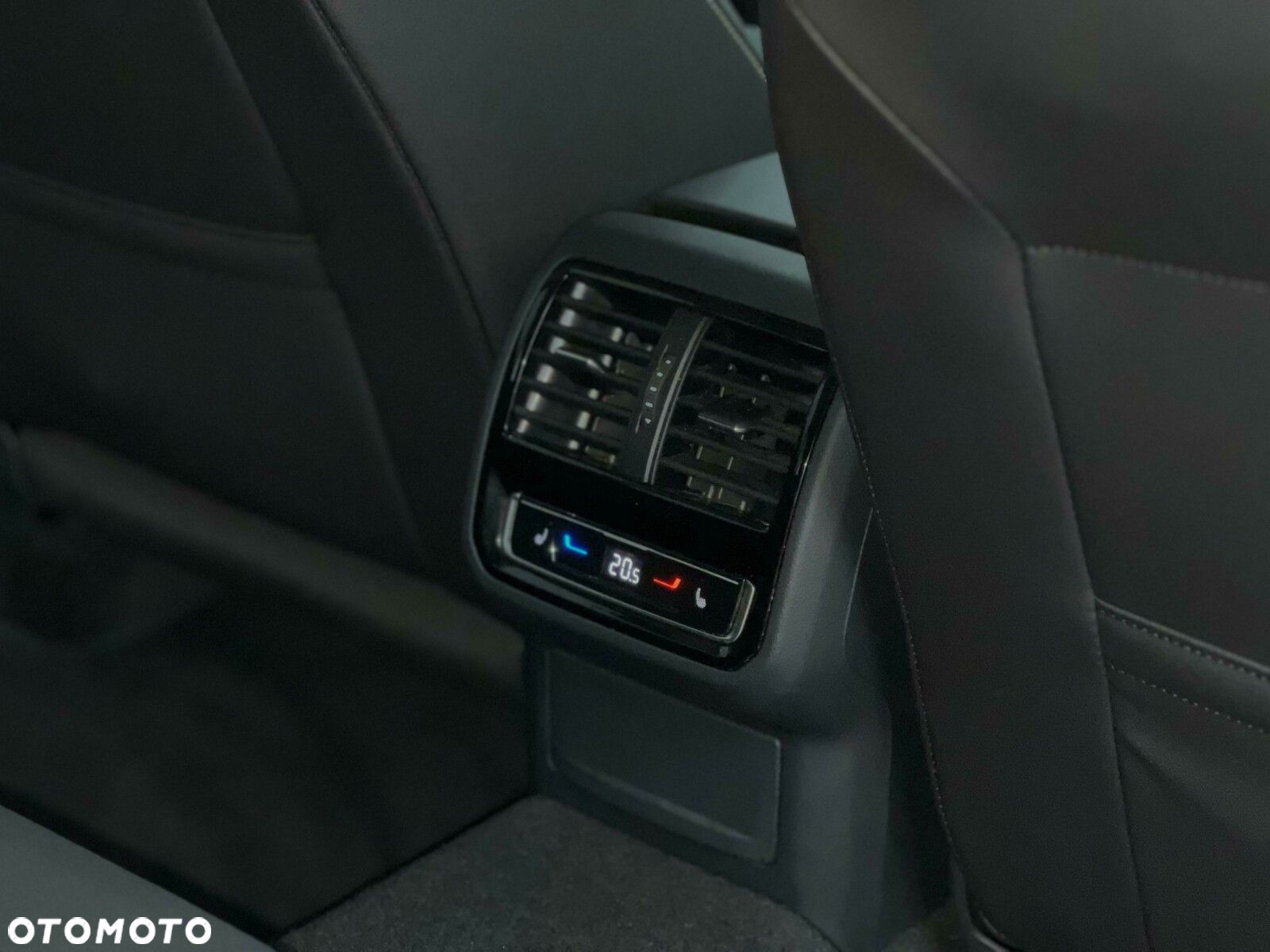 Volkswagen Arteon 2.0 TDI Elegance DSG - 19