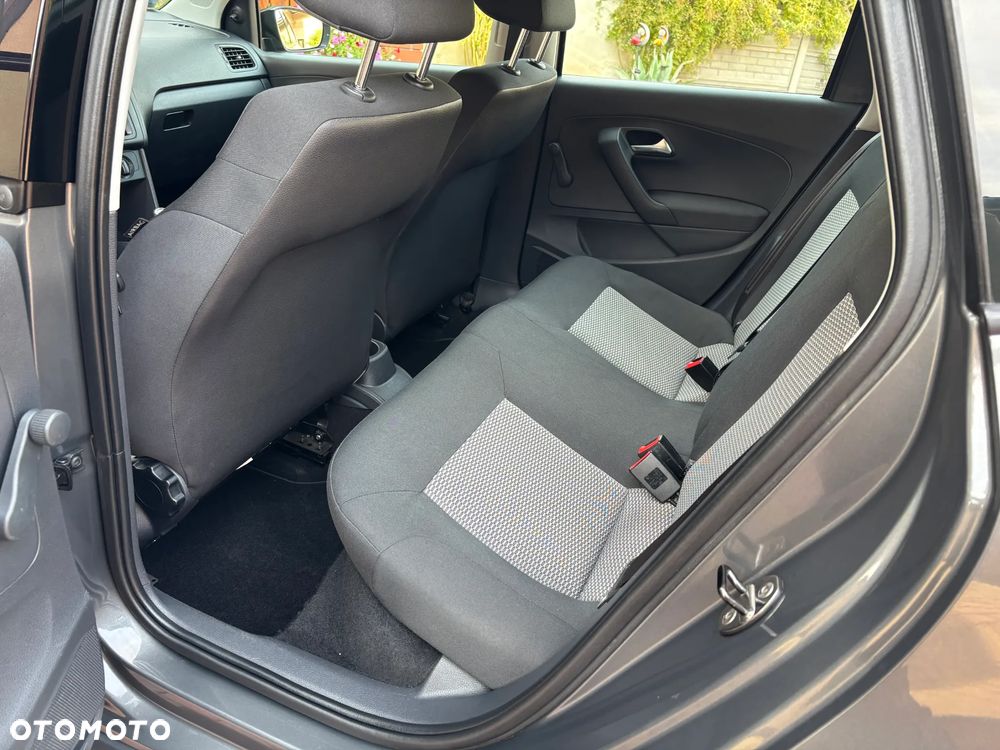 Volkswagen Polo 1.2 Comfortline - 16