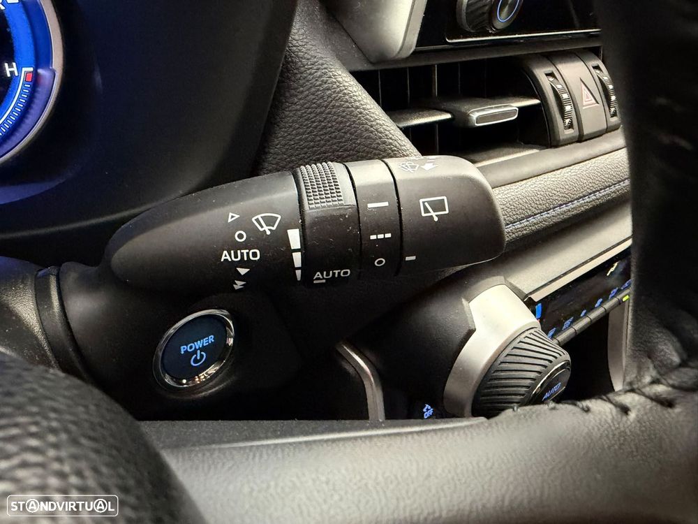 Toyota RAV4 2.5 HDF Square Collection - 20