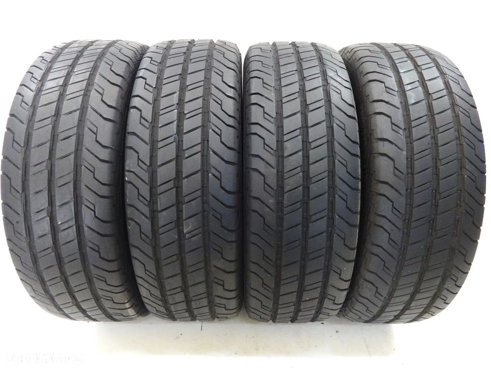215/65/16C Continental ContiVanContact 100 - 1