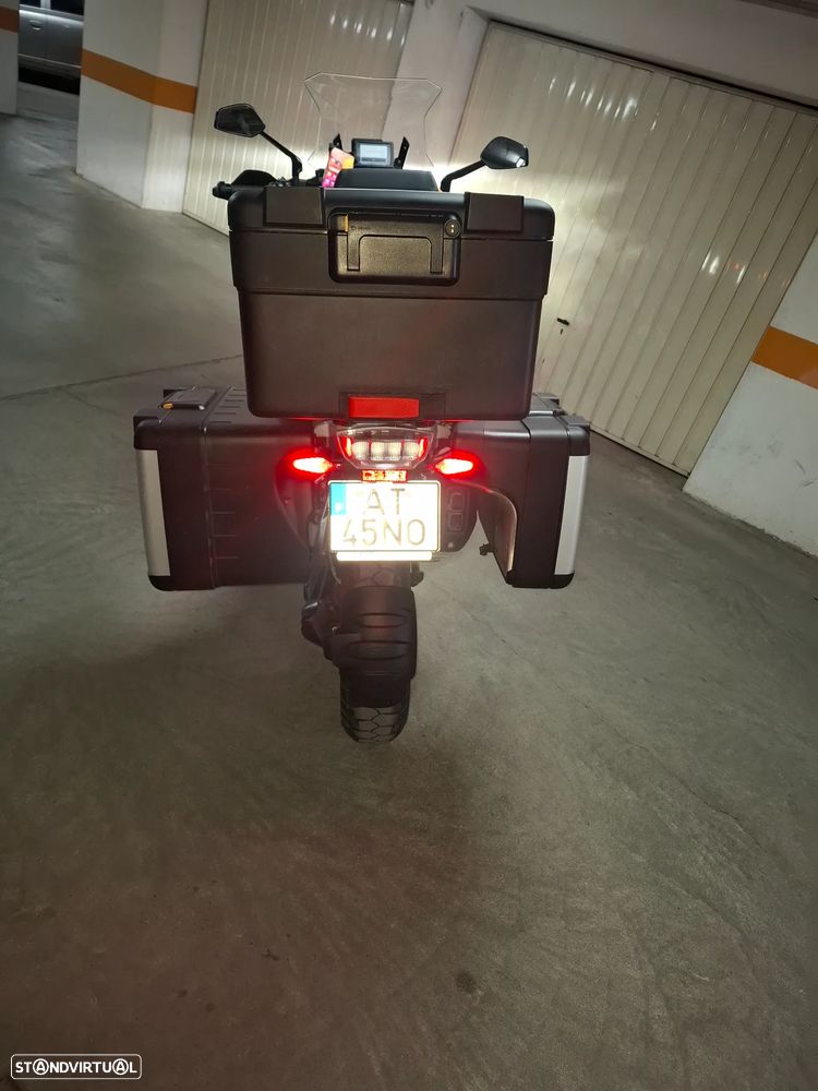 BMW R 1250 GS Triple Black - 3