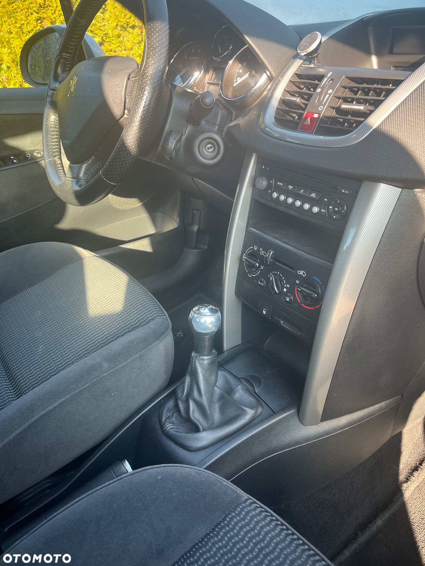 Peugeot 207 - 4