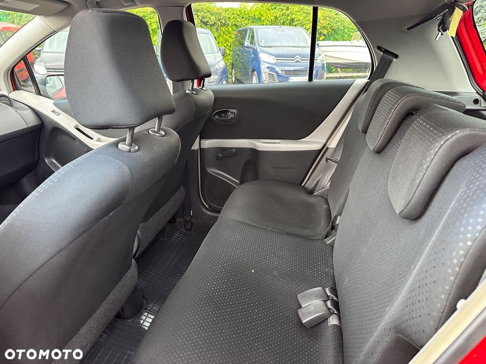 Toyota Yaris 1.0 Premium EU6 - 16