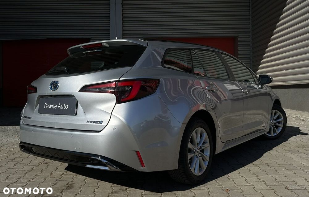 Toyota Corolla 1.8 Hybrid Comfort - 18